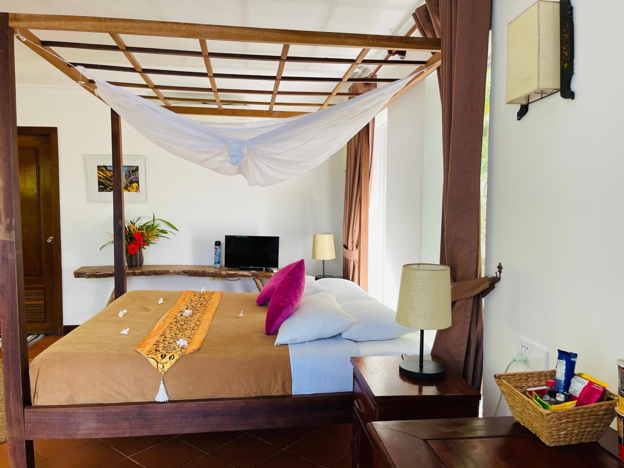 Sabbay Kep Hotel Ngoại thất bức ảnh